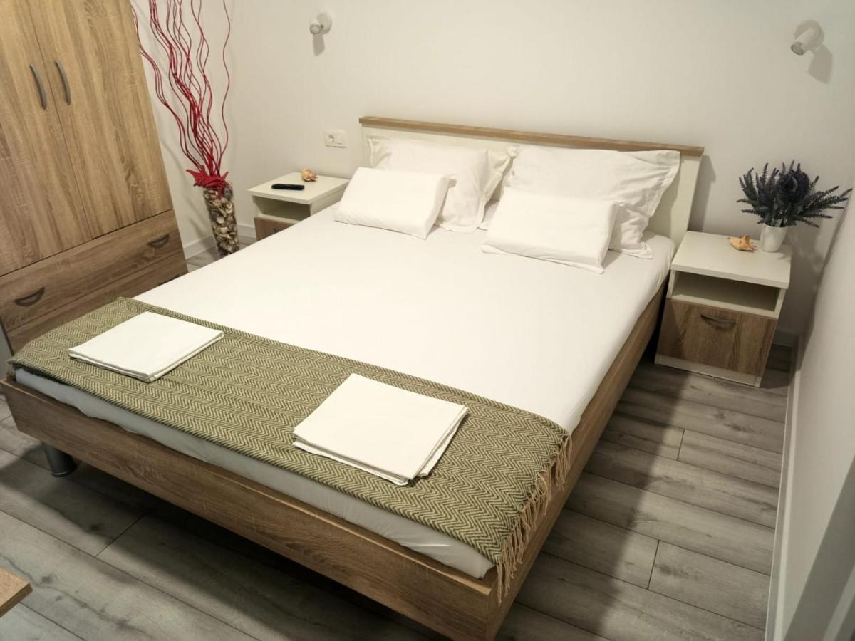 Apartman Lux Makarska Exterior photo